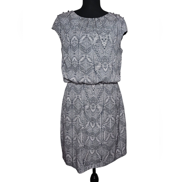 Guess Black & Cream Flutter Sleeve Mini Dress Size 6 - Picture 7 of 10